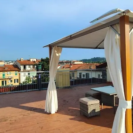 Alice House With Amazing Terrace Apartment Florence Exterior photo